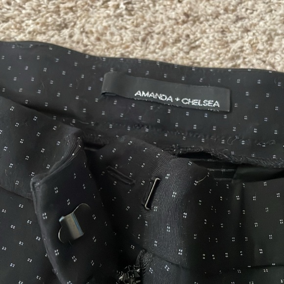 Amanda & Chelsea black cropped trousers size 8p - Picture 2 of 6